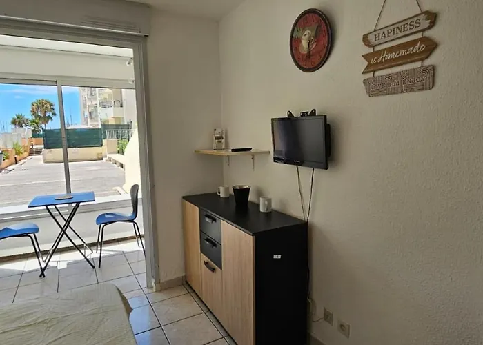 Holiday home Le Paradis Du Port Cozy Near Port And Beaches In Cap Dagde