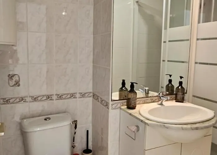 Le Paradis Du Port Cozy Near Port And Beaches In Cap Dagde *